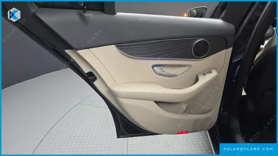 MERCEDES C-CLASS C220 D AVANTGARDE