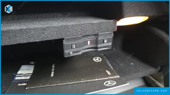 MERCEDES C-CLASS C220 D AVANTGARDE