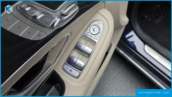 MERCEDES C-CLASS C220 D AVANTGARDE