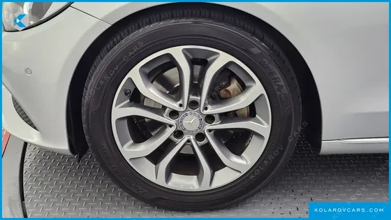 MERCEDES C-CLASS C220 D AVANTGARDE