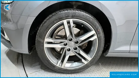 AUDI A4 40 TFSI PREMIUM