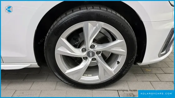 AUDI A4 40 TFSI PREMIUM