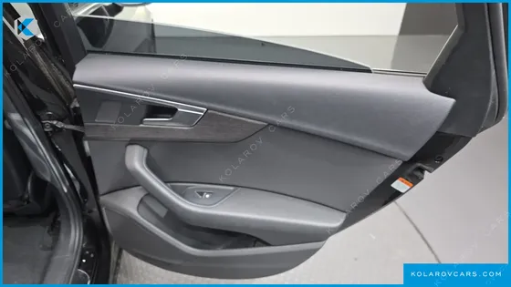 AUDI A4 40 TFSI PREMIUM