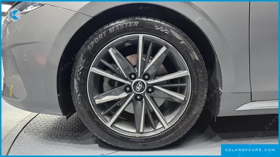 HYUNDAI GRANDEUR 2.5
