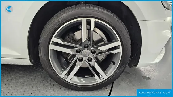 AUDI A4 40 TFSI PREMIUM