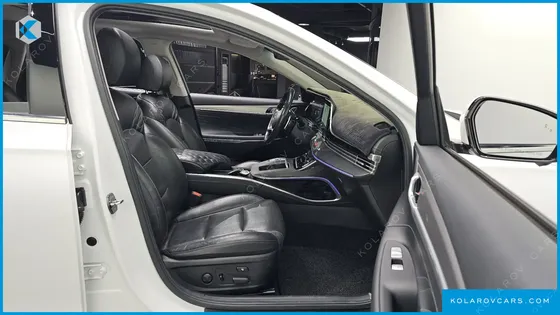 HYUNDAI GRANDEUR 3.3