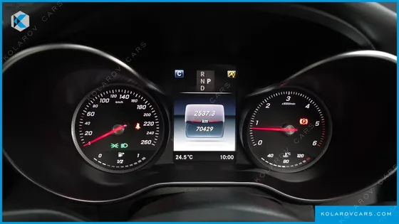 MERCEDES C-CLASS C220 D AVANTGARDE