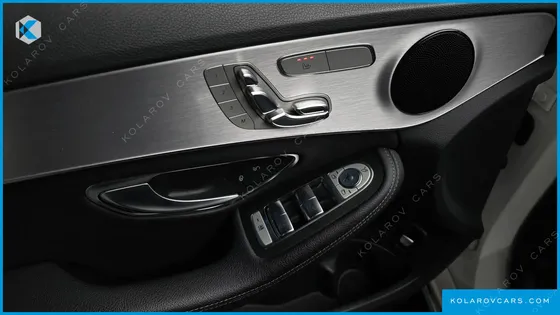 MERCEDES C-CLASS C220 D AVANTGARDE