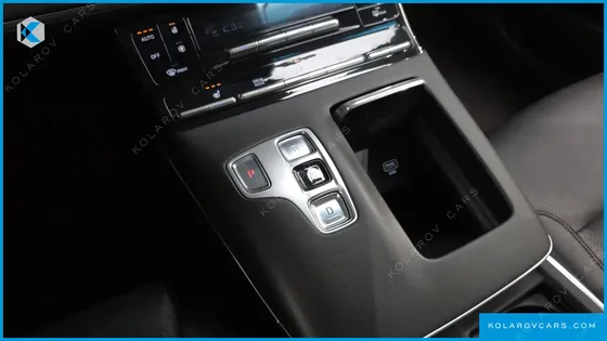 HYUNDAI GRANDEUR 2.5