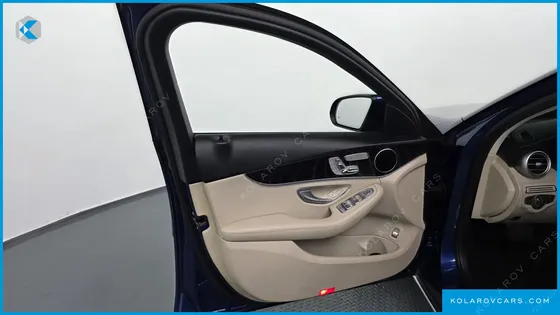 MERCEDES C-CLASS C220 D AVANTGARDE