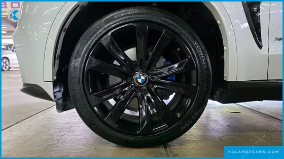 BMW X5 XDRIVE 40D BLACK&WHITE EDITION