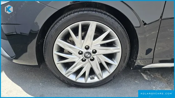 HYUNDAI GRANDEUR 3.3