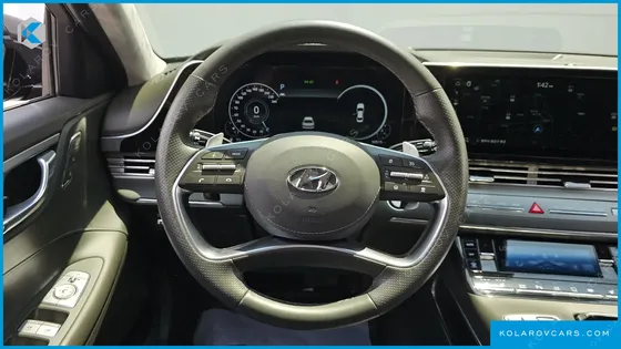HYUNDAI GRANDEUR 3.3