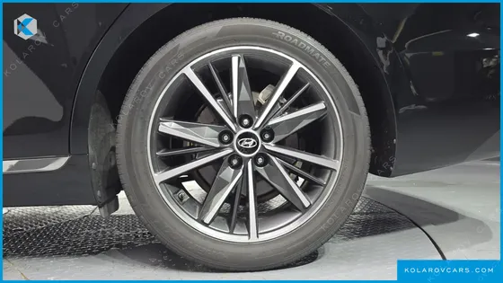 HYUNDAI GRANDEUR 2.5