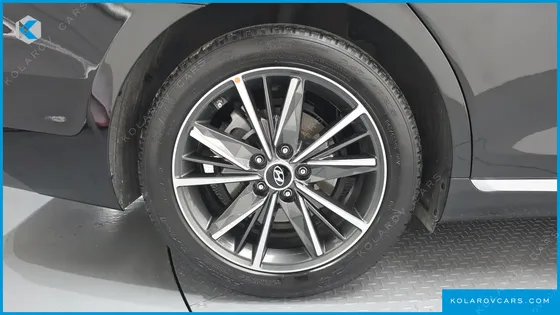 HYUNDAI GRANDEUR 2.5