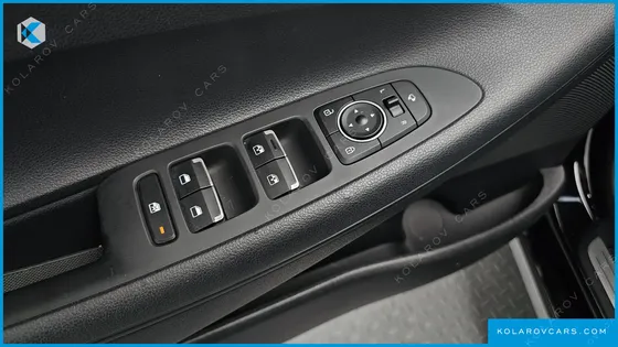 HYUNDAI GRANDEUR 3.0 LPI RENT CAR