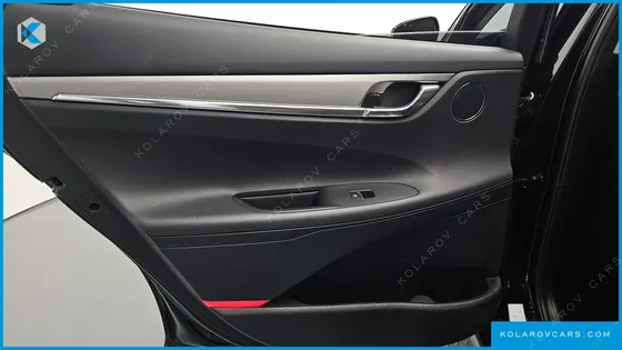 HYUNDAI GRANDEUR 3.0 LPI RENT CAR