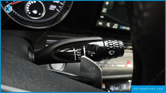 HYUNDAI GRANDEUR 3.0 LPI RENT CAR