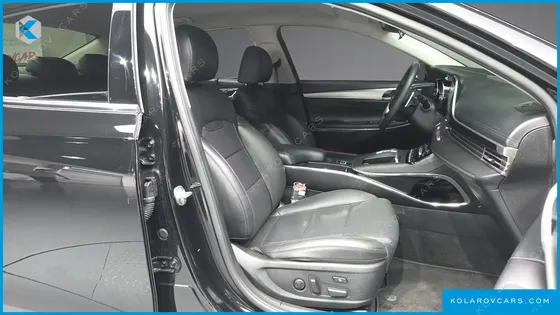 HYUNDAI GRANDEUR 3.3