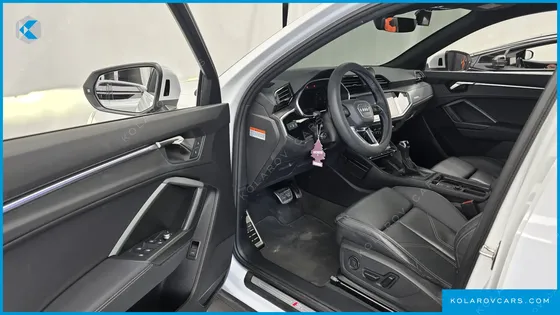 AUDI Q3 35 TDI PREMIUM SPORTBACK