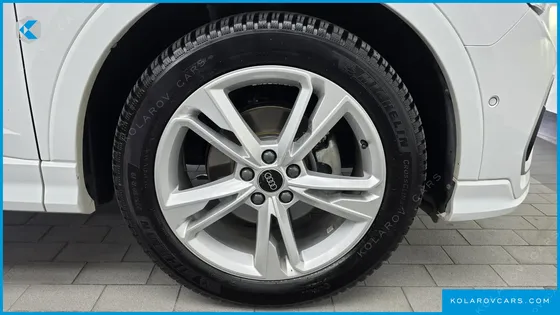 AUDI Q3 35 TDI PREMIUM SPORTBACK