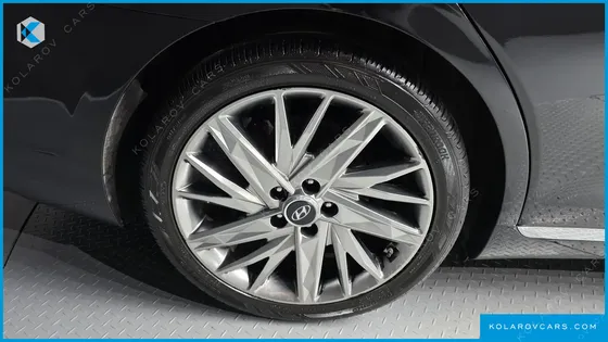 HYUNDAI GRANDEUR 2.5