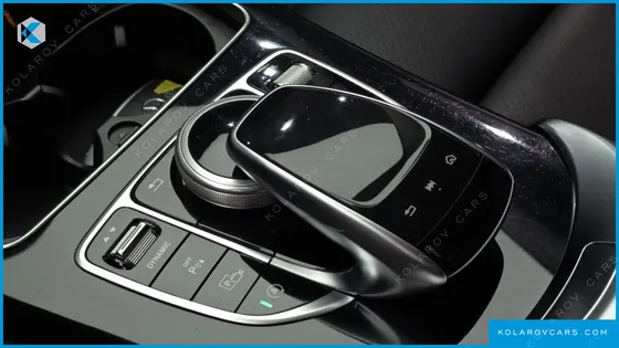 MERCEDES C-CLASS C200 AVANTGARDE