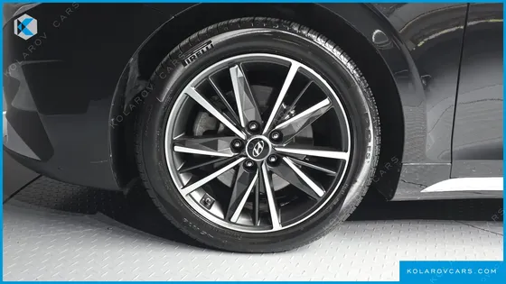HYUNDAI GRANDEUR 3.3