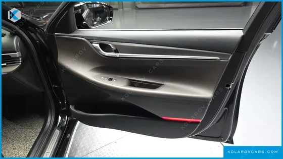 HYUNDAI GRANDEUR 3.3
