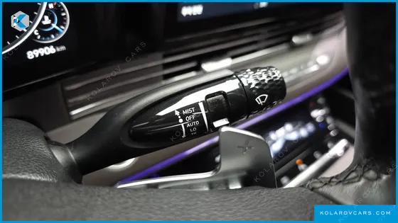 HYUNDAI GRANDEUR 3.3