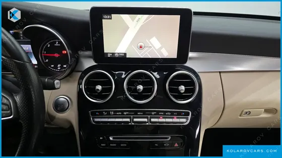 MERCEDES C-CLASS C220 D AVANTGARDE