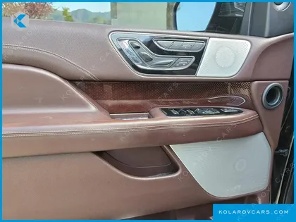 LINCOLN NAVIGATOR 3.5L (8-SEATER)