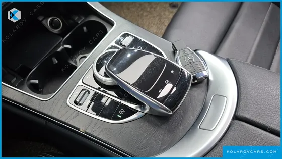 MERCEDES C-CLASS C200 COUPE