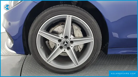 MERCEDES C-CLASS C200 4MATIC AMG LINE