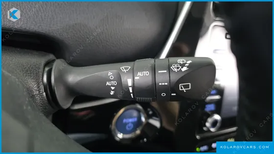 TOYOTA PRIUS 1.8