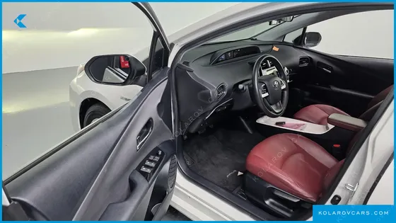 TOYOTA PRIUS 1.8 E
