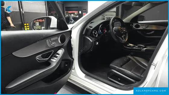 MERCEDES C-CLASS C200 AVANTGARDE