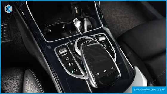 MERCEDES C-CLASS C200