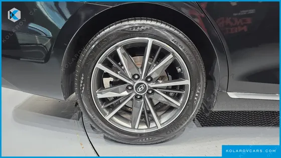 HYUNDAI GRANDEUR 2.5