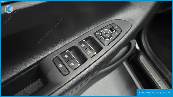 HYUNDAI GRANDEUR 3.3
