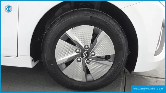 HYUNDAI IONIQ 1.6 HEV