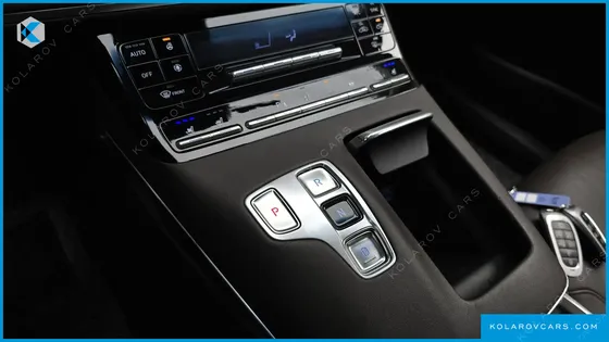 HYUNDAI GRANDEUR 3.3