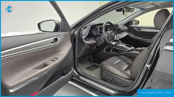 HYUNDAI GRANDEUR 3.3