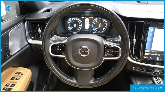 VOLVO S60 T5 INSCROPTION