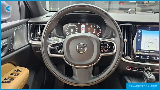 VOLVO S60 T5 INSCROPTION