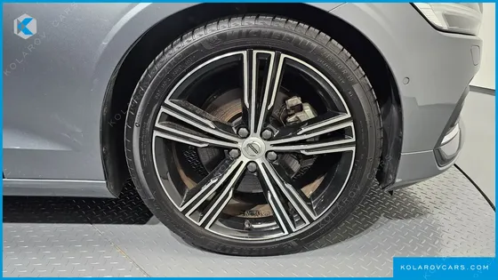 VOLVO S60 T5 INSCROPTION