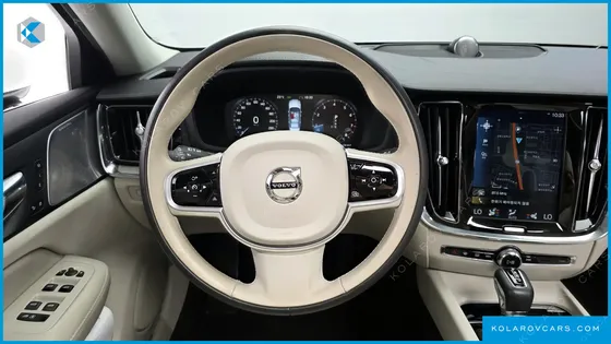 VOLVO S60 T5 INSCROPTION
