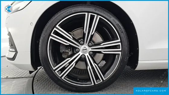 VOLVO S60 T5 INSCROPTION