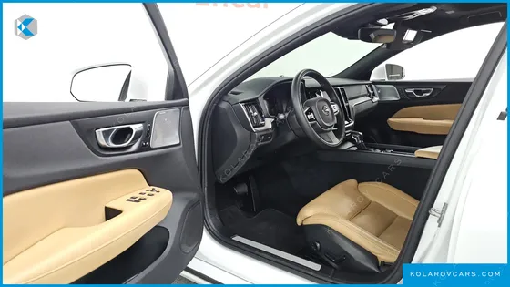 VOLVO S60 T5 INSCROPTION