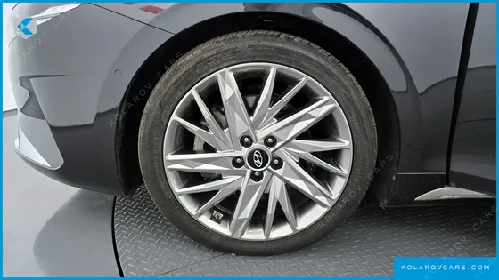 HYUNDAI GRANDEUR 3.3